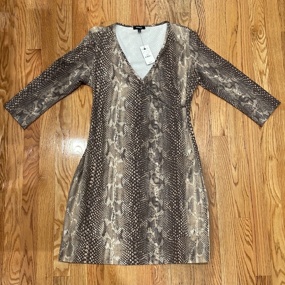 Express snake skin design dress NWT - Picture 2 of 7
